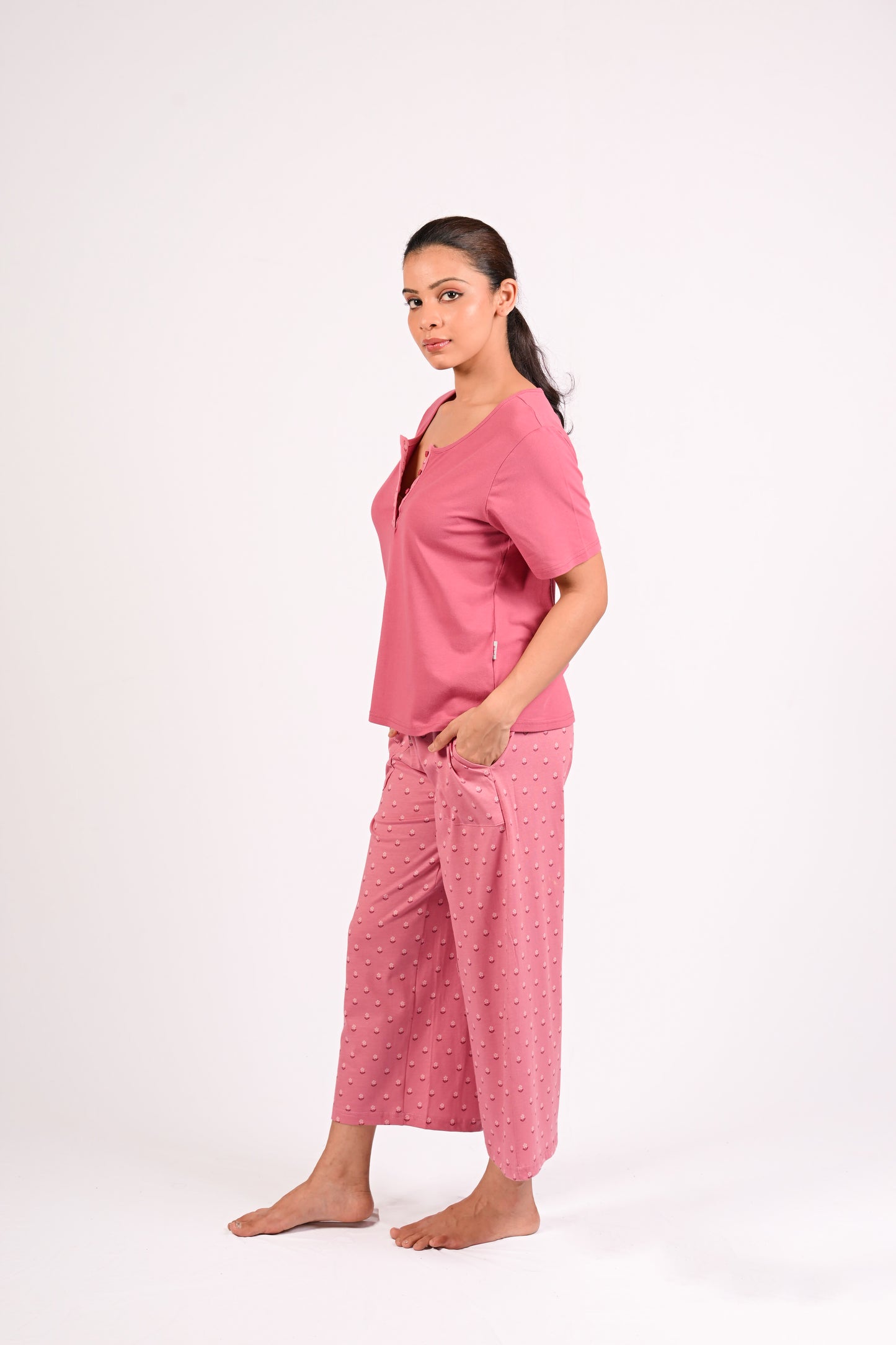 Juliya 3/4 Pant with Tee MN 406 image 9
