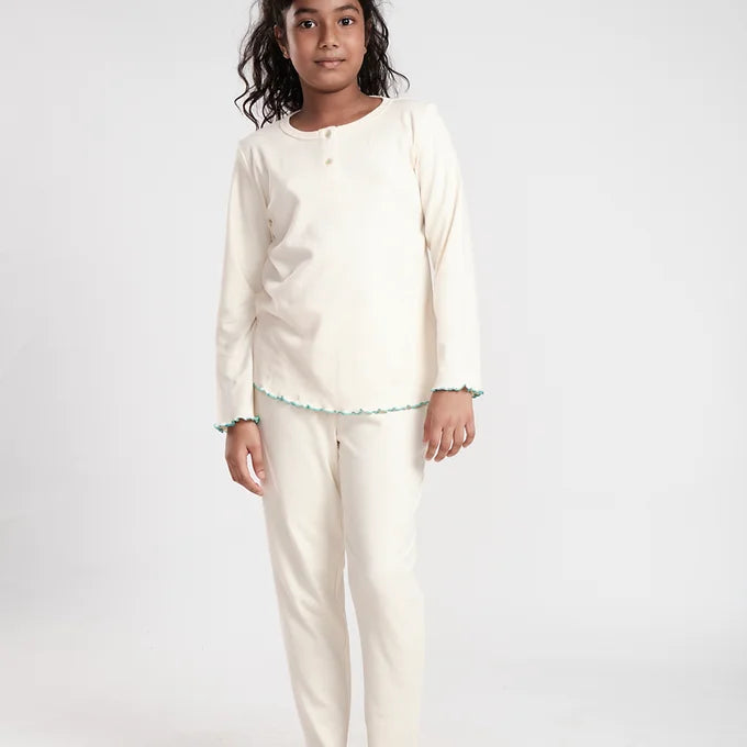 GCN 1021 Tee with Pant