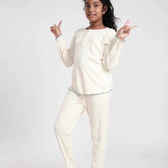 GCN 1021 Tee with Pant