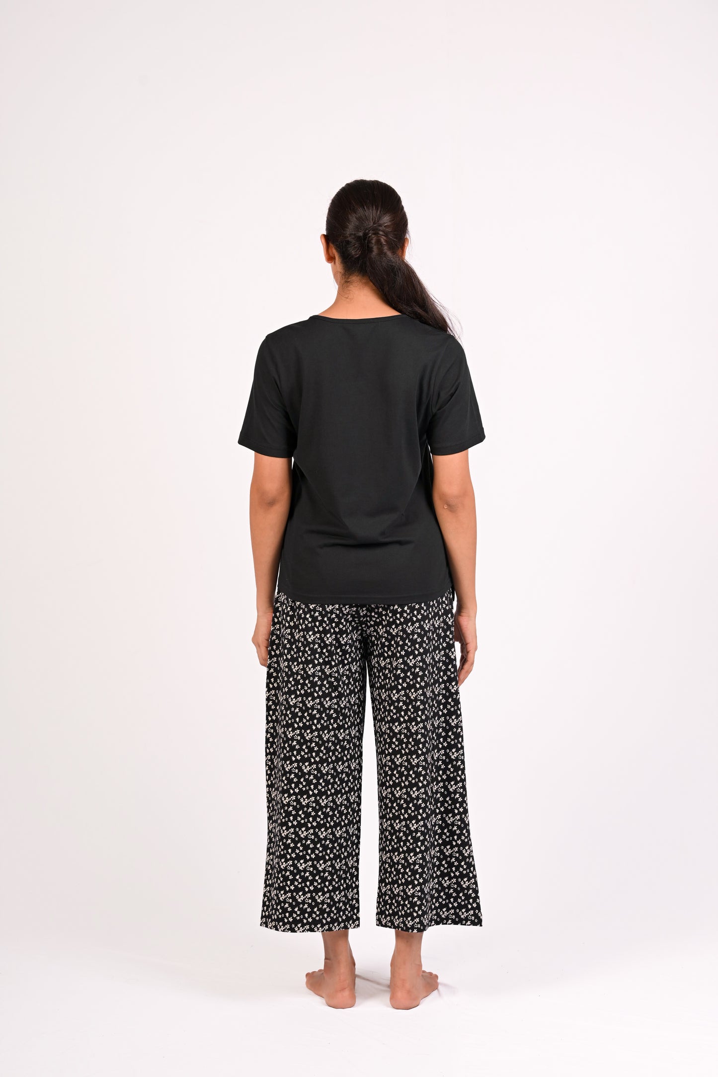 Juliya 3/4 Pant with Tee MN 406 image 3