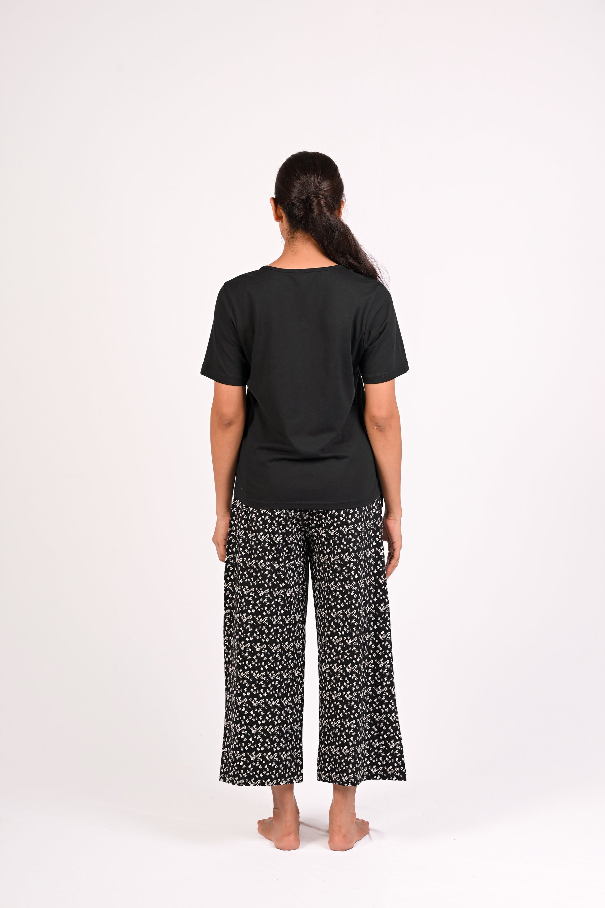 Juliya 3/4 Pant with Tee MN 406 image 3