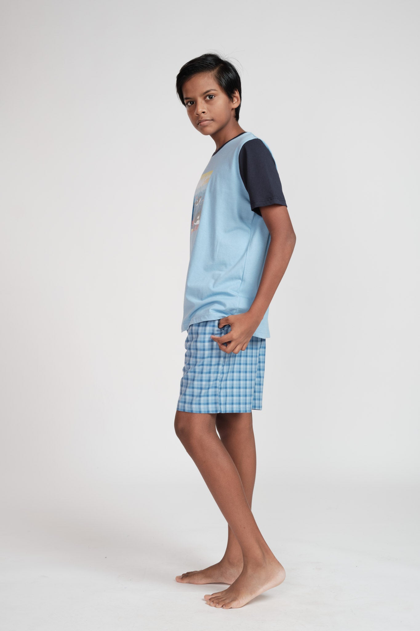 BCN 1009 Tee with Pant image 4