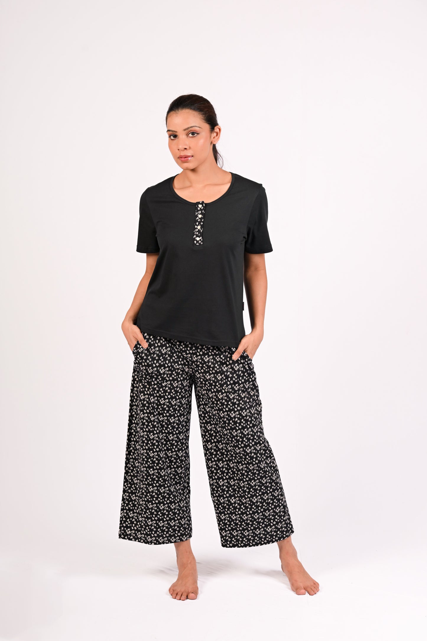 Juliya 3/4 Pant with Tee MN 406 image 0
